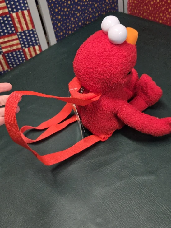 **Elmo Plush Backpack - Bright Red with Orange Nose** - Picture 4 of 6